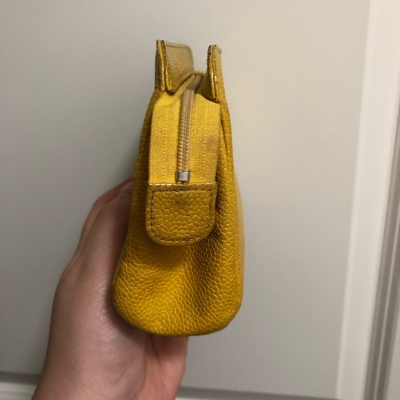 Chanel Yellow Caviar Timeless CC Zip Pouch - Rare - Picture 8 of 16